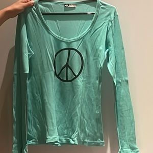 NWOT Spirit Peace top
